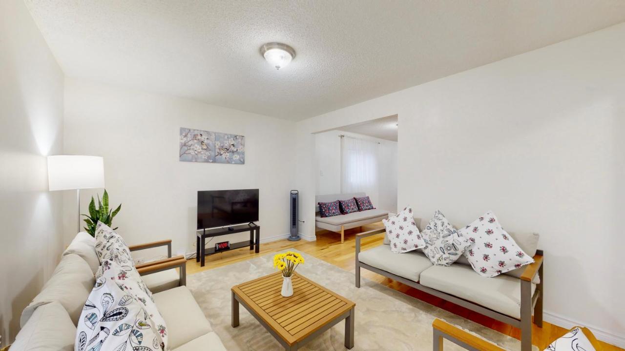 Modern Bright Cozy 3Bed 3Bath Vacation House In Ajax, Greater Toronto Area Gta, On, Canada Εξωτερικό φωτογραφία