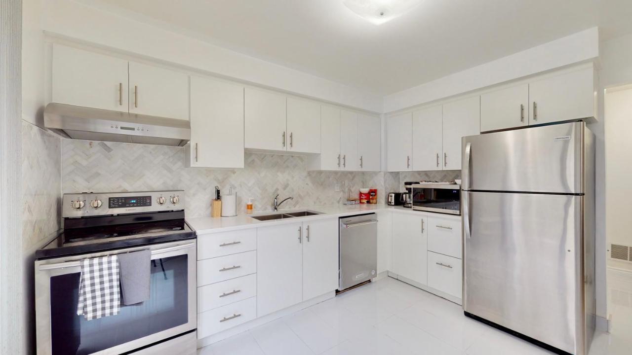 Modern Bright Cozy 3Bed 3Bath Vacation House In Ajax, Greater Toronto Area Gta, On, Canada Εξωτερικό φωτογραφία