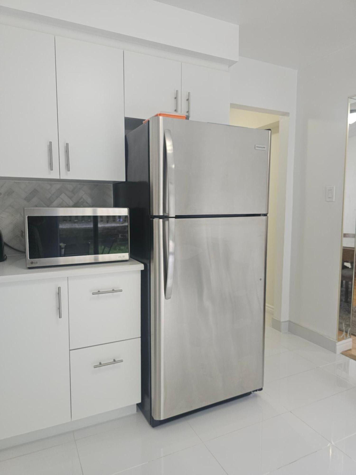 Modern Bright Cozy 3Bed 3Bath Vacation House In Ajax, Greater Toronto Area Gta, On, Canada Εξωτερικό φωτογραφία